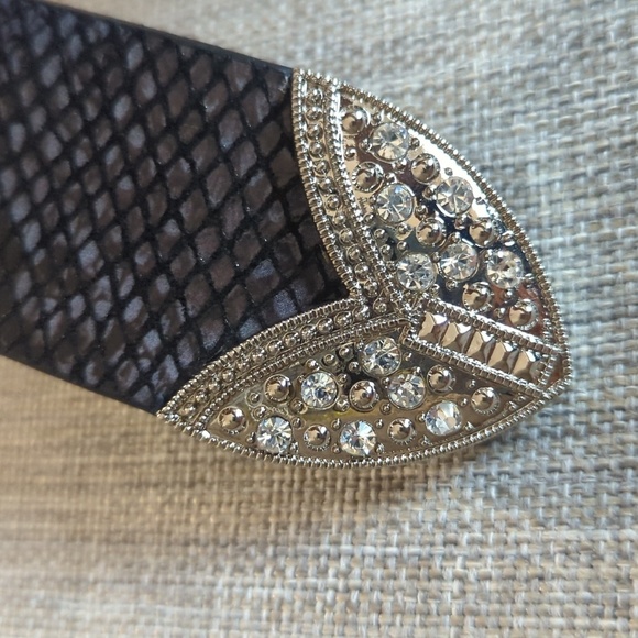 Rhinestone Buckle Snakeskin Print Genuine Leather Belt L/XL 40" Black - Picture 10 of 14